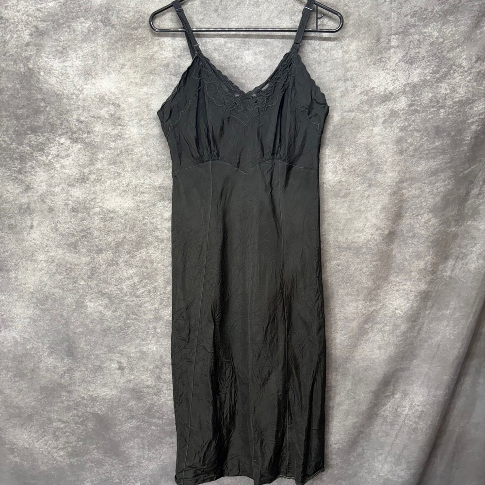 Vintage Romantic Black Lace Trim Slip Dress Nightgown Women's Size 36 Acetate